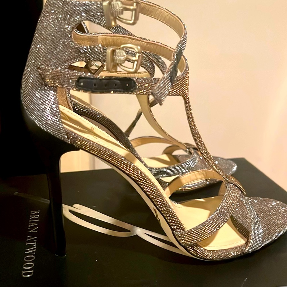 Very good condition unworn